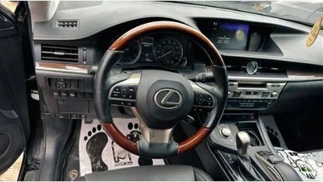 Buy 2013 LEXUS ES 350 from Phush Motors in Lagos Image View 2