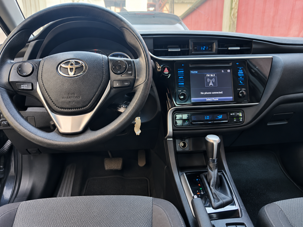 Buy 2018 Toyota Corolla LE from Phush Motors in Lagos Image View 2
