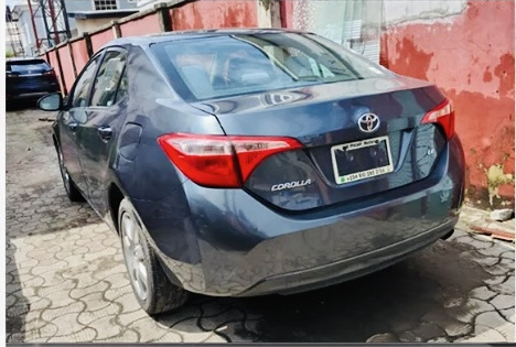 Buy 2019 Toyota Corolla LE Grey from phush Motors In Lagos Image view 4